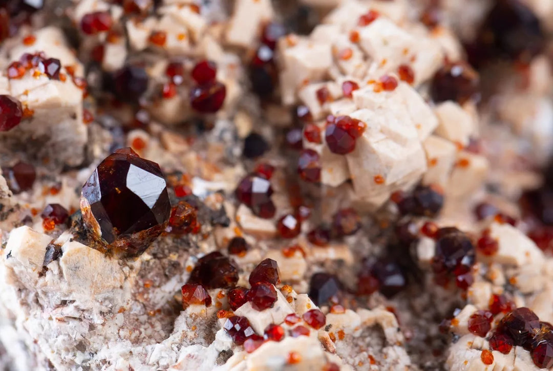 January Birthstone: Garnet - The Many-Colored Gem