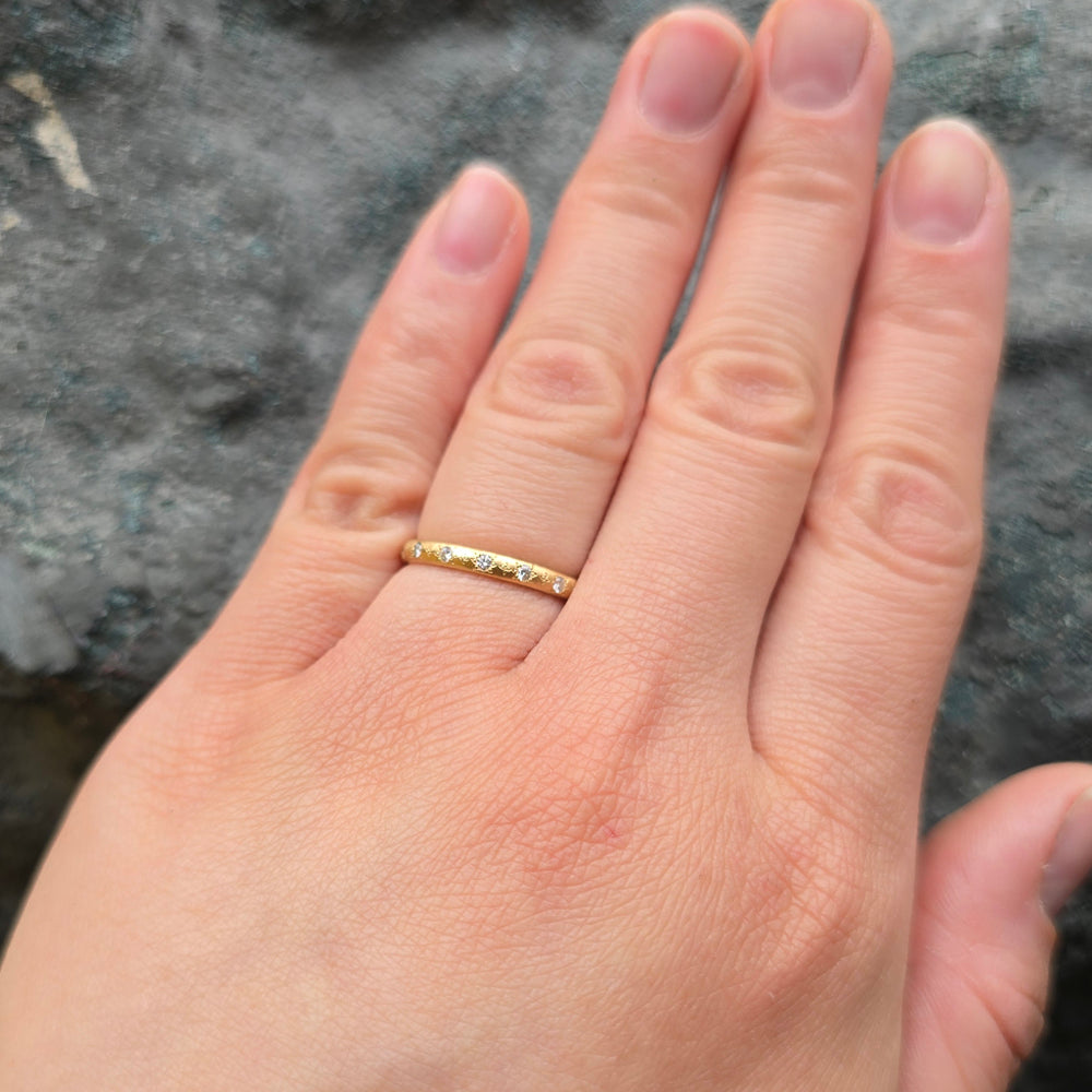 Spaced Star Diamond Gold Band