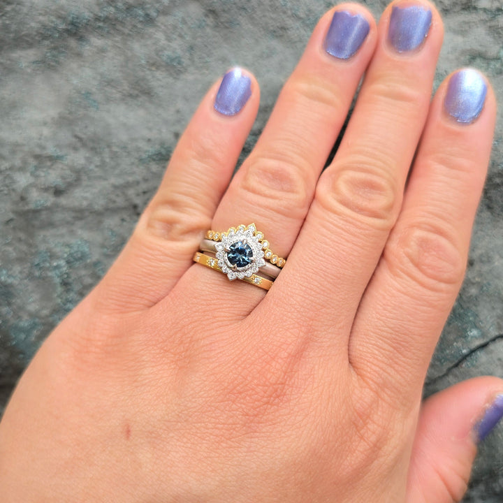 Montana Sapphire Platinum Ring "Flame"