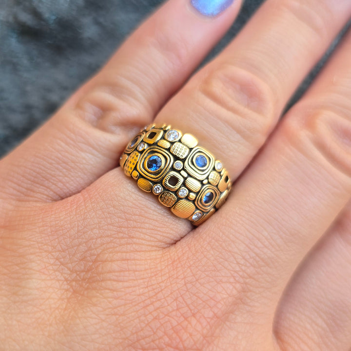 Yogo Sapphire Diamond Ring- "Little Windows"