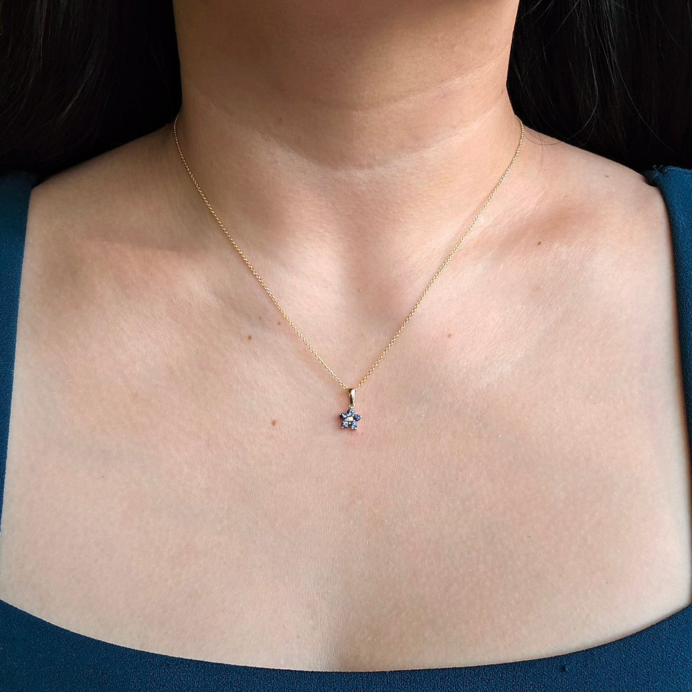 Yogo Sapphire, Diamond & Gold Pendant - "Jasmine Flower"