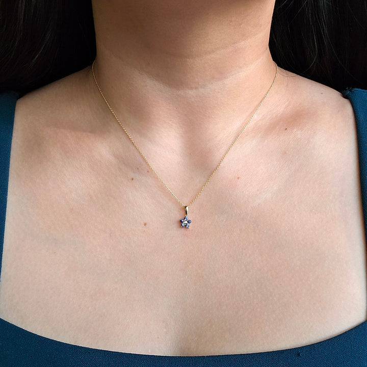 Yogo Sapphire, Diamond & Gold Pendant - "Jasmine Flower"