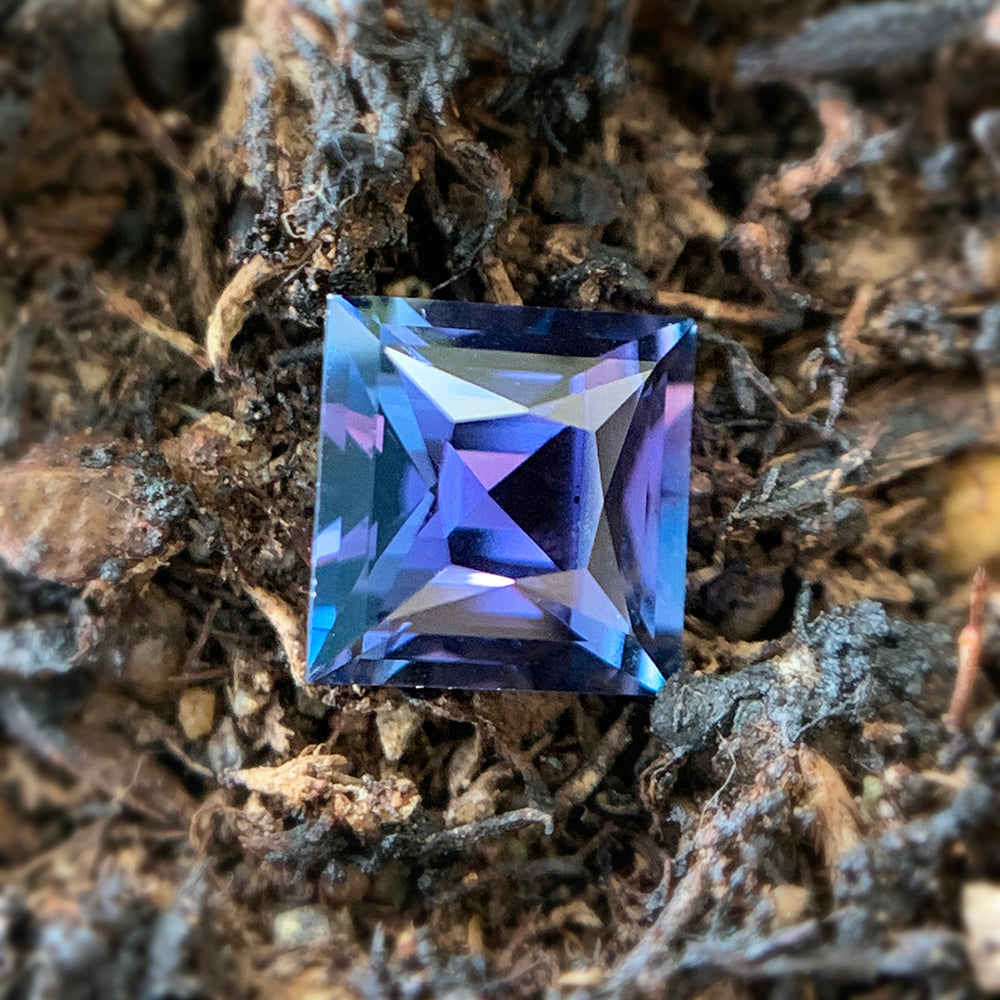 Yogo Sapphire, 0.80ct - "Night Sky"