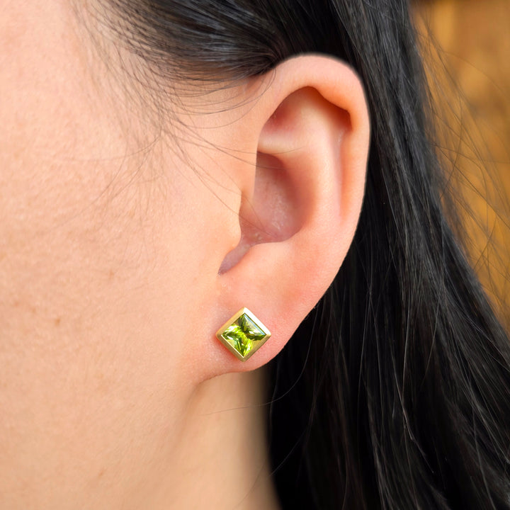 Peridot & Yellow Gold Stud Earrings - "Pothos"