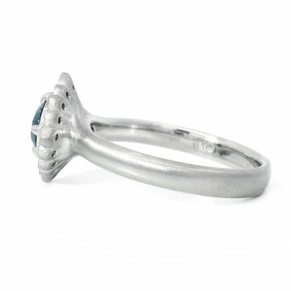 Montana Sapphire Platinum Ring "Flame"