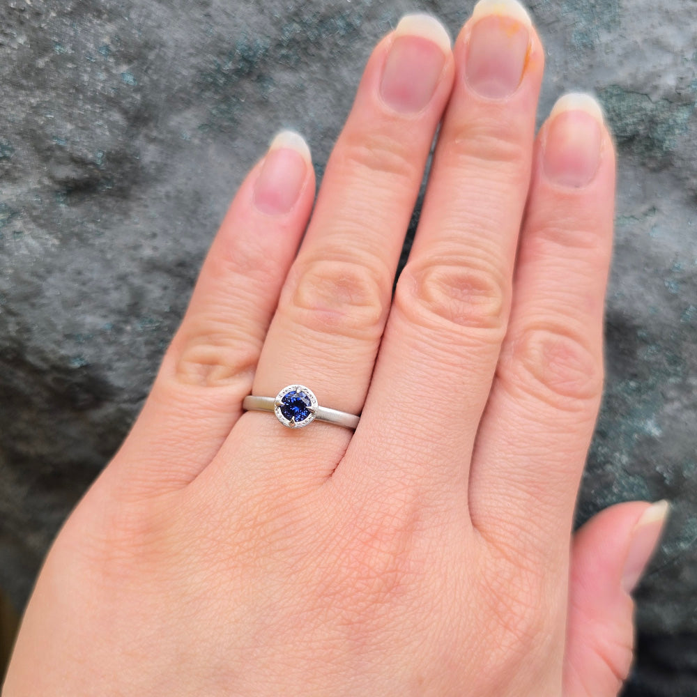 Round Brilliant-Cut Yogo Sapphire Ring - "Winter Rosebud"