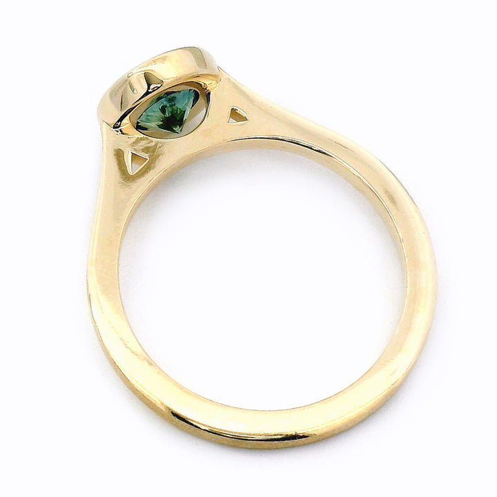 Montana Sapphire & Yellow Gold Solitaire Ring - "Ridgeline"