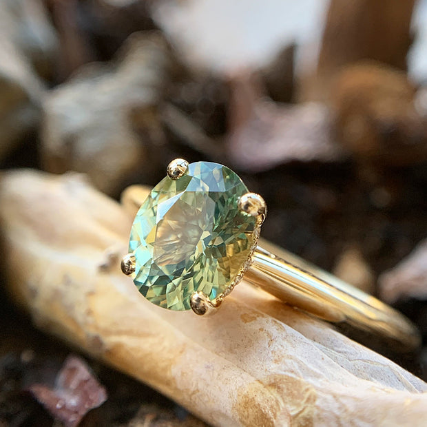 Montana Sapphire & Yellow Gold Engagement Ring - "Nymph of Montana"