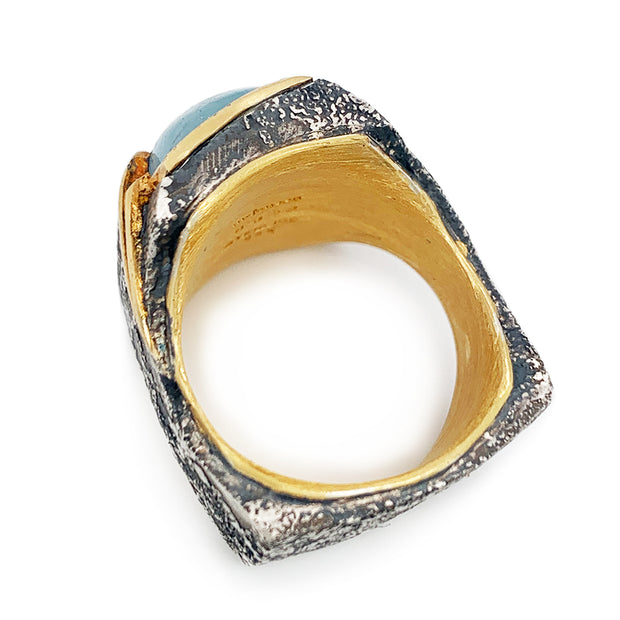 Aquamarine Cabochon & Sapphire Pleated Ring