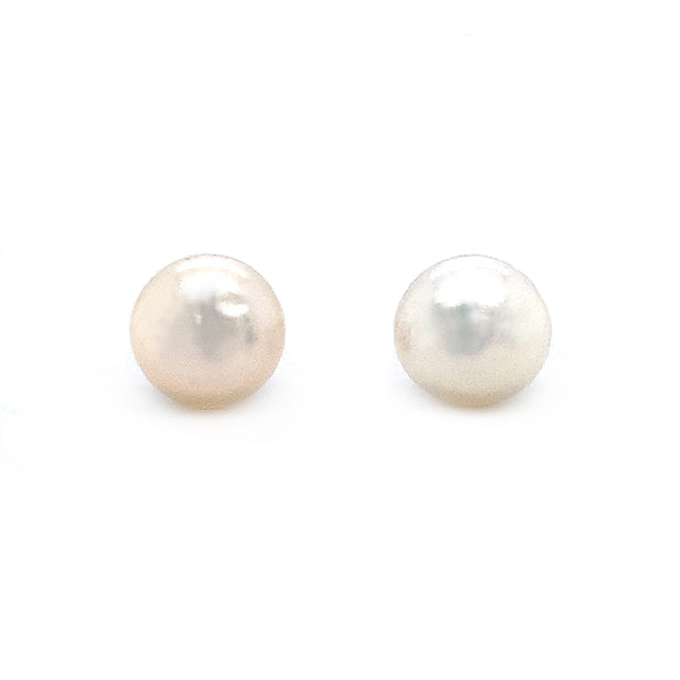 Freshwater Pearl Stud Earrings | Giftable!