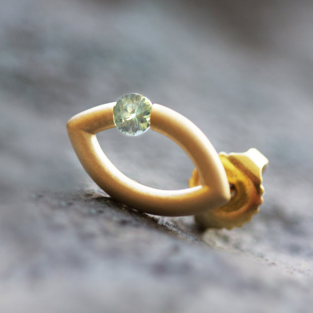 Montana Sapphire and Gold Ring - Omega Tension | Alara Jewelry