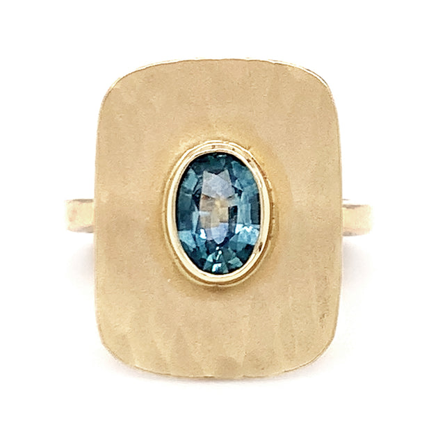 Montana Sapphire & Yellow Gold Crest Ring- "Metolius "