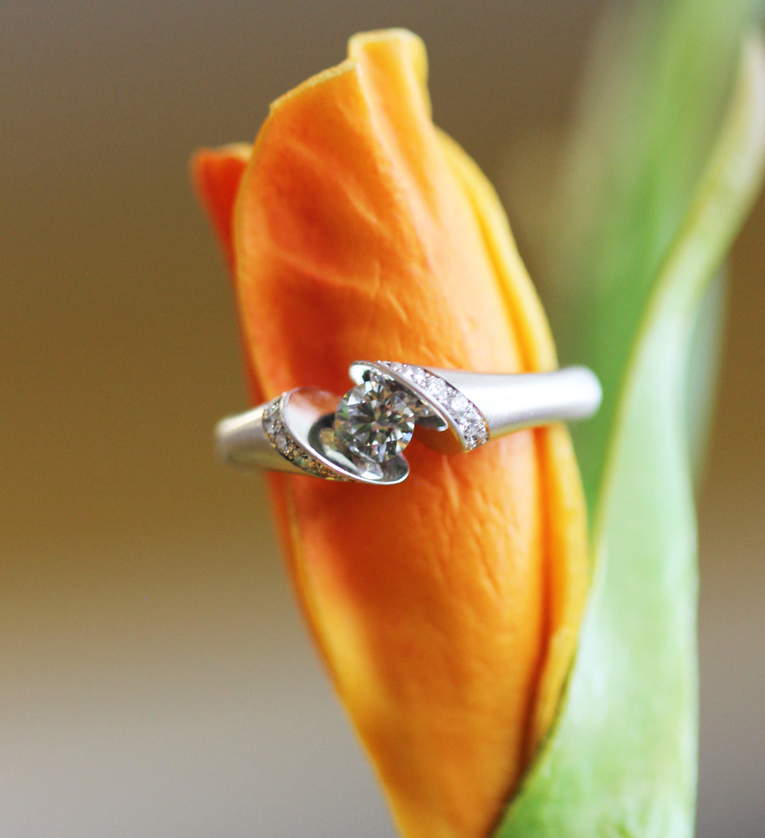 Diamond & White Gold Ring - "CALLX"
