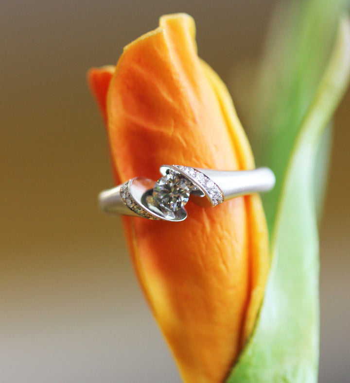 Diamond & White Gold Ring - "CALLX"