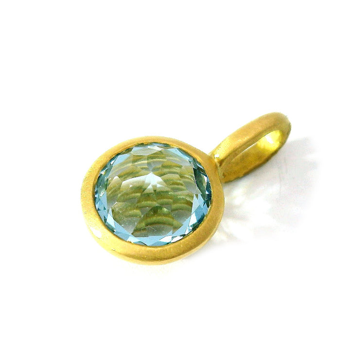 Aquamarine & Yellow Gold Pendant - "Misty Sea"